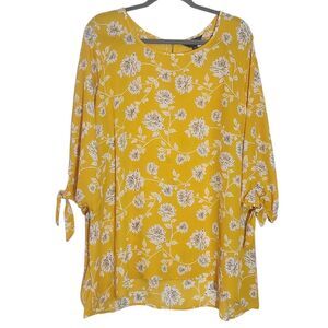 Mix by 41 Hawthorn Yellow Floral Blouse Size 2X White and Yellow Floral Top